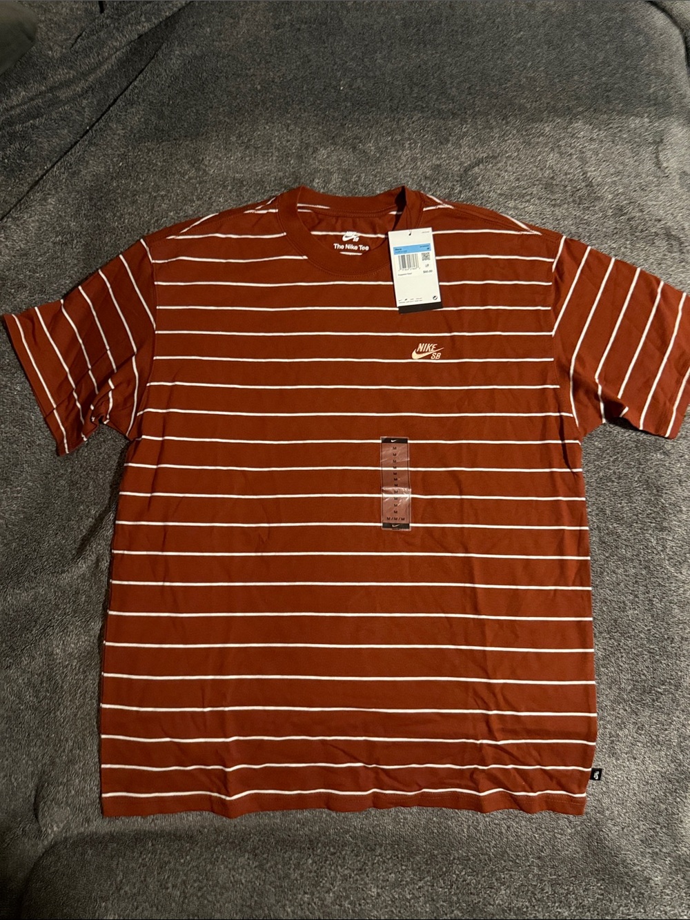 Nike Men’s Rust Brown & White Striped Short-Sleeve Tee Size Mens Mesium